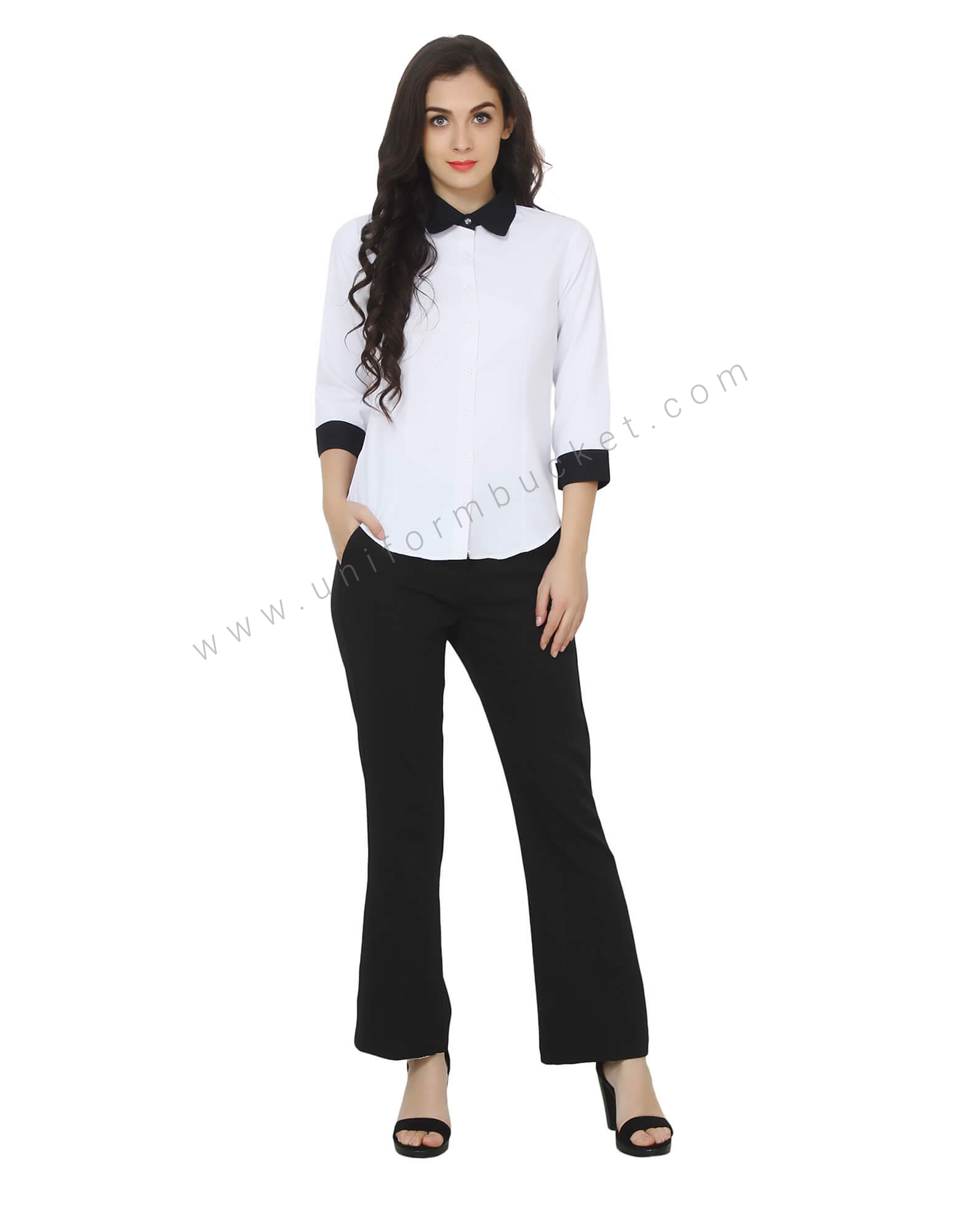 Buy BUTTONDOWN BLACK FLARE JEANS for Women Online in India